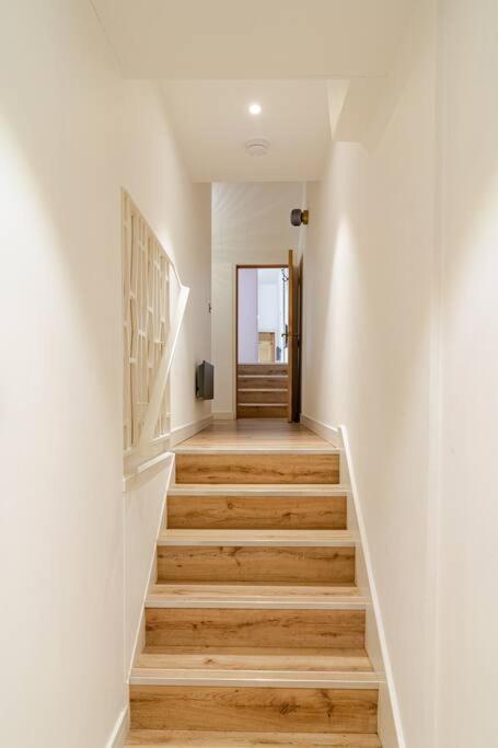 פלימות' Stunning 2 Bed Apartment, Heart Of The Barbican מראה חיצוני תמונה
